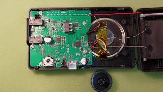 WHAT IS INSIDE OF RETEKESS TR110 MULTI BAND  RADIO( Ssimilar to HRD747, RF760 models) Taking a tour