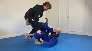 Simple De La Riva Passing Overview