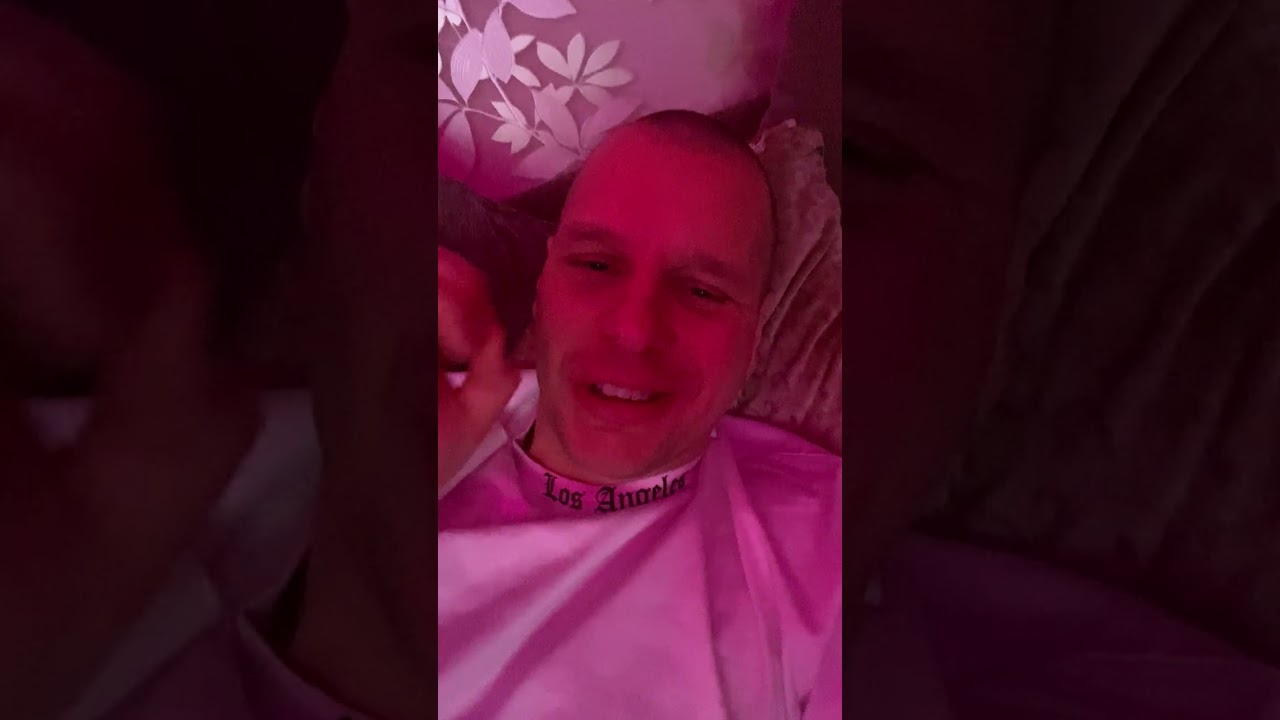 Стоит ли общаться с бывшей девушкой ?