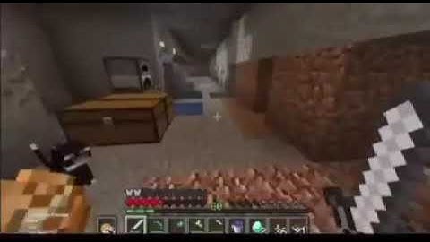 "Wtf was that damage"Twitch Streamer chased by enderman up the stairs