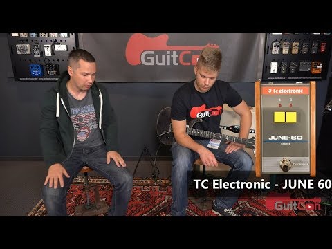 Checking out TC Electronic JUNE-60 Chorus at GuitCon 2017