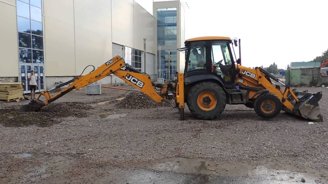 Услуга экскаватора-погрузчика Луховицы Коломна Зарайск - YouTube