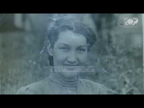 Video: Albumi më i madh fotografik në botë: Mozaiku Giant nga Helen Marshall