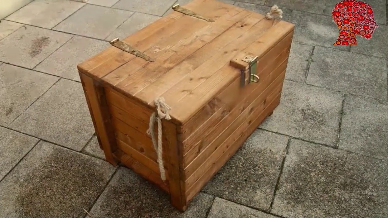 Woodworking # 47 - DIY Wooden Chest - Reclaimed Wood - YouTube