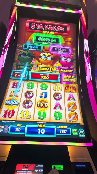 Jackpot repeat triggered on this one #win #slots #casino #shortyoutube #shorts #youtubeshorts