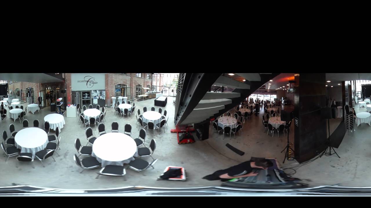 Veranstaltung in der Oldtimer Fabrik Classic in Neu Ulm, Vorbereitung