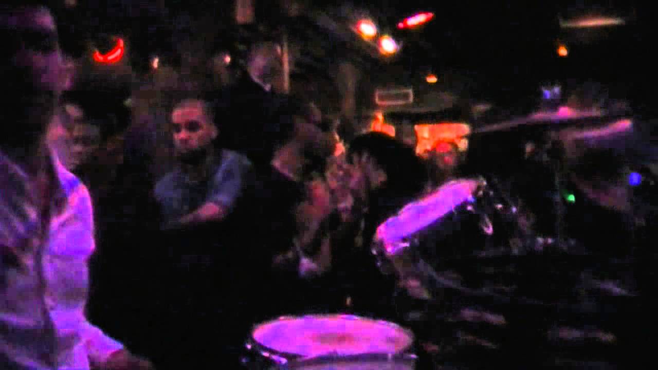 Bougenvilla b2b Jay Valentine & MC Dirty B ft Vikesh on percussion @ Speechless