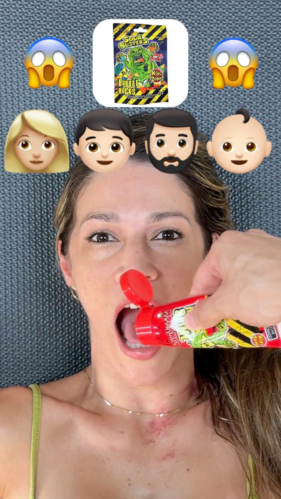 Quem vai comer a Slime azeda?!? #shots #challenge