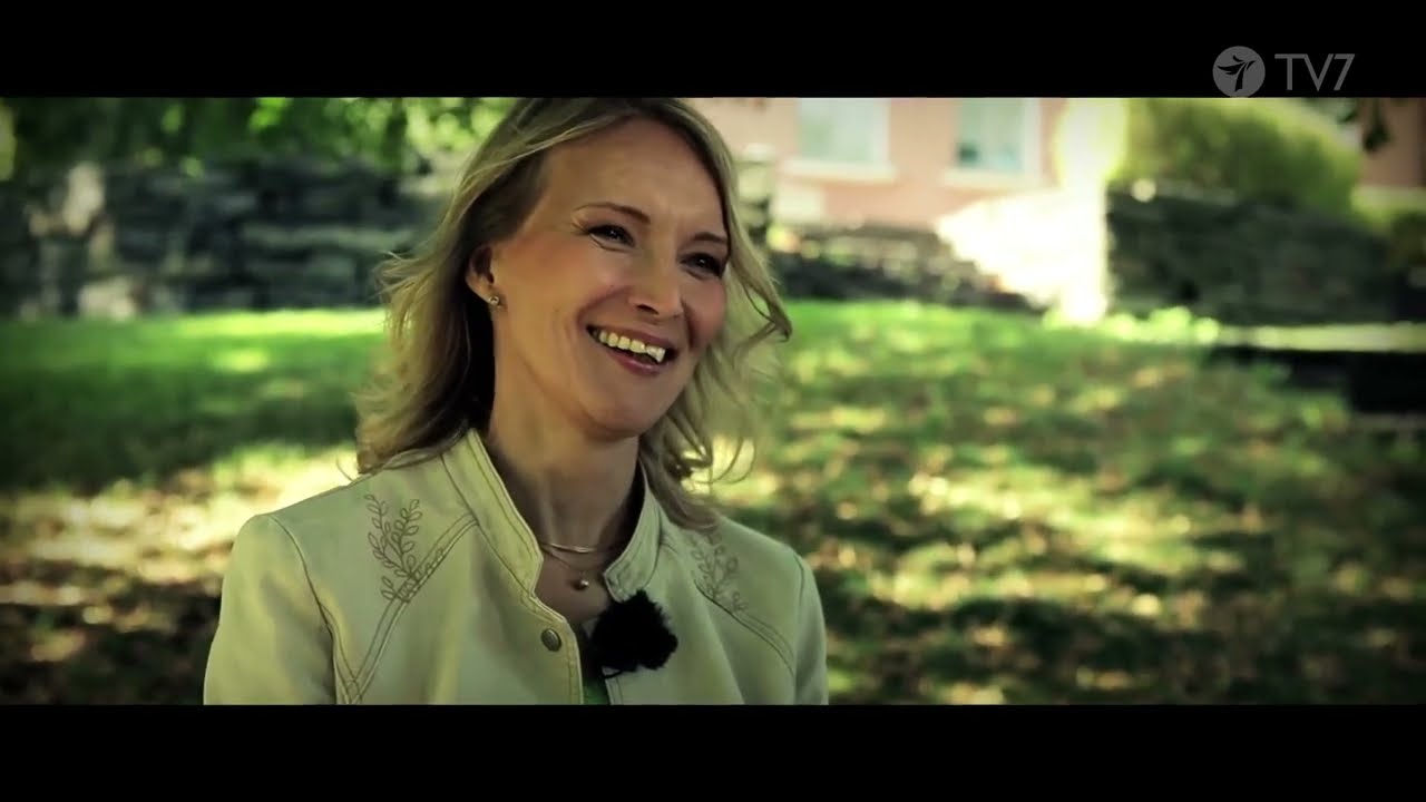 Parisuhdetta | Uskovainen tyttö ja ateistirokkari ihastuivat