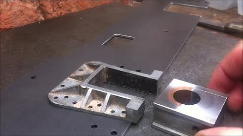 Home Workshop Engineering - Fitting Horn Blocks