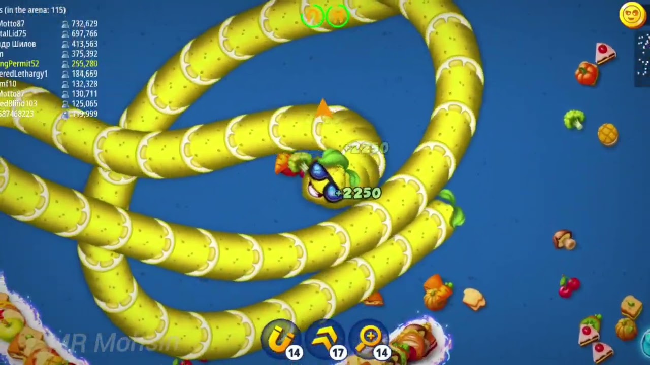 Worms zone.io gameplay 