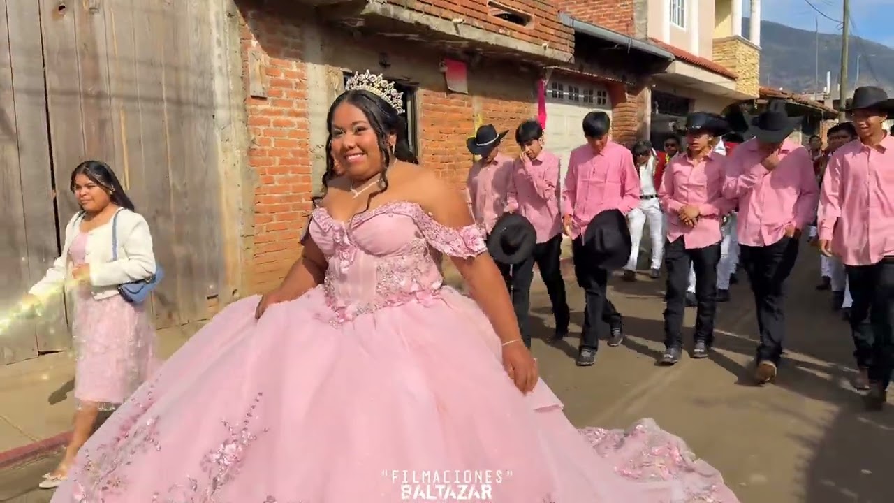 Fiesta De XV AÑOS 🩷🌷 Alma Luz Rivera Bautista 🫶🏽 CARAPAN MICHOACÁN 😱