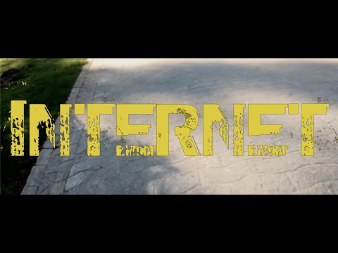 Sven The Slacker - Internet