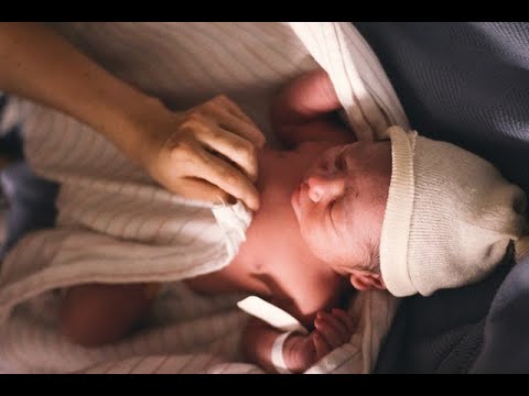 Video: Hoe Om Te Gaan Met Een Pasgeboren Baby?