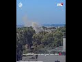 لحظة سقوط صاروخ أطلق من لبنان على خليج حيفا لحظة سقوط صاروخ أطلق من لبنان على خليج حيفا