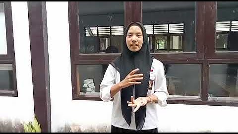 Tugas membuat vlog tentang kebersihan lingkungan sekolah (B.indonesia)