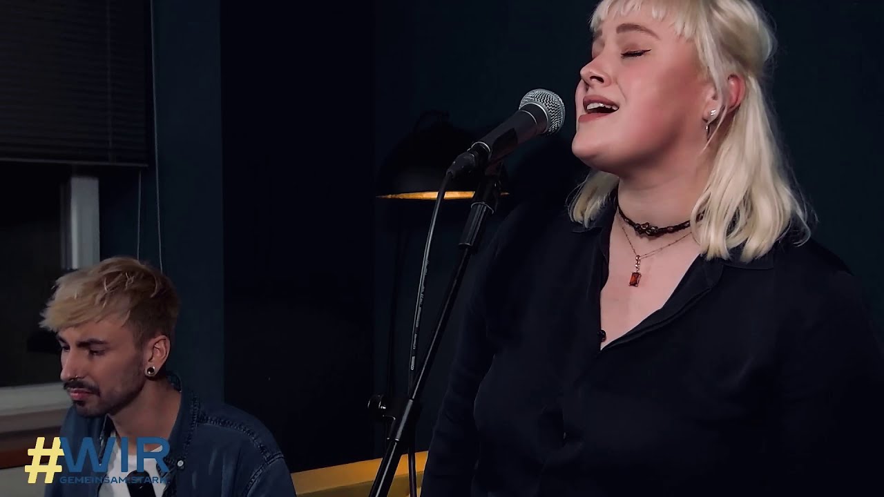 Lizzy Yarnold – Almost Is Never Enough (Ariana Grande Cover) | @Bahlsen Live Jam