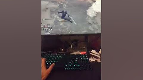 elden ring roll button input is delayed :|