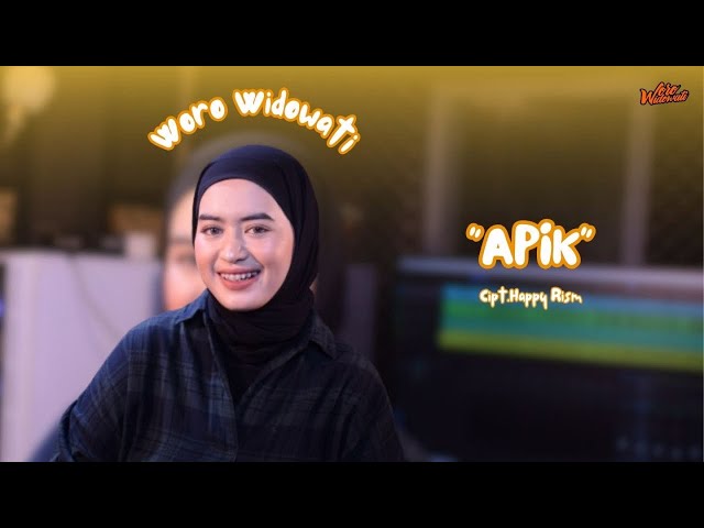 Woro Widowati - Apik  (Official Music Video) class=