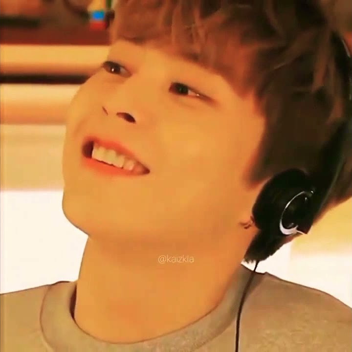 Best smiles in the world [ Exo ot9 version ]♥ #exo #exol #ot9