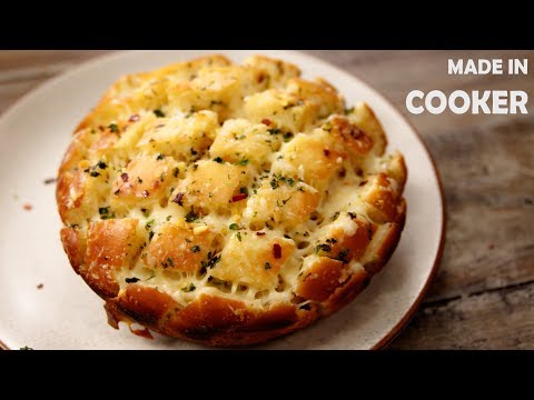 pull-apart-garlic-bread-in-cooker---easy-no-oven-cheese-garlic-bread-recipe---cookingshooking