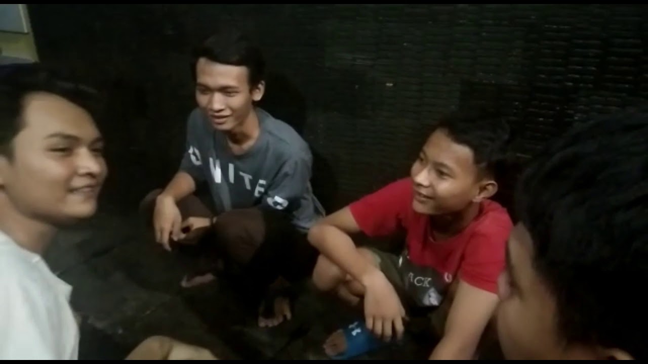 Omongin temen dari belakang - YouTube