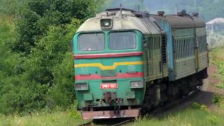 Международный грузопассажирский поезд из Украины проездом по территории Молдовы