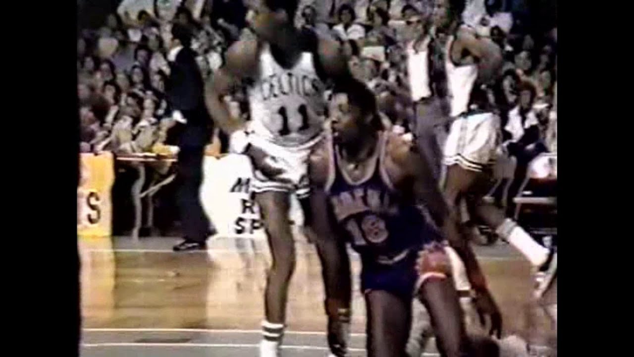 Curtis Perry (23pts/15rebs/6asts) vs. Celtics (1976 Finals)