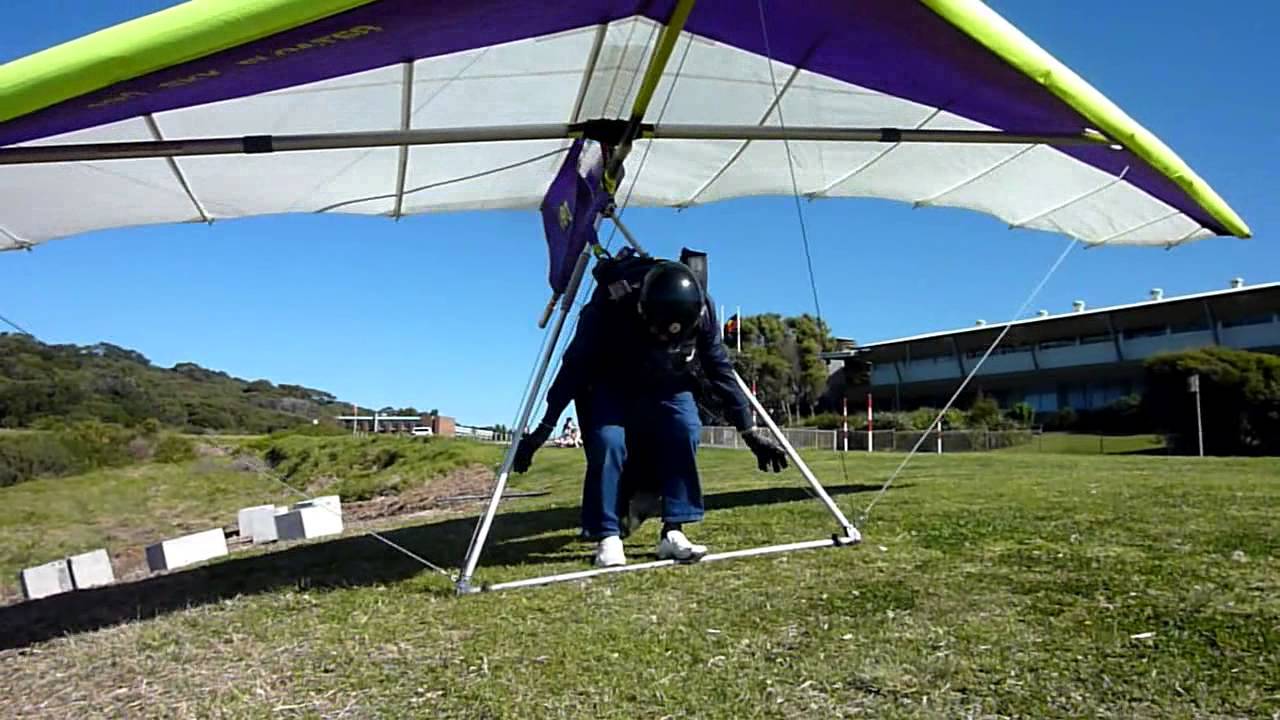 Hang Gliding Doug Demonstrates the Top Landing Flying The Gully