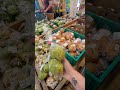 Dia de compra frutas do Brasil aqui no Japão