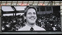 VIDEO: Christoph Daums Trauerfeier: Tief bewegende Moment in Köln thumbnail