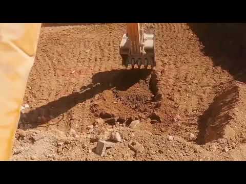 گودبرداری با بیل مکانیکی