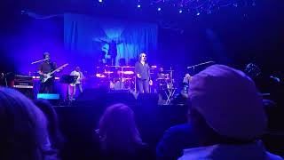 Video thumbnail of "Hello Its Me - Todd Rundgren & The Live At Daryl's House Band - MGM Casino, Oxon Hill, MD - 4/16/22"