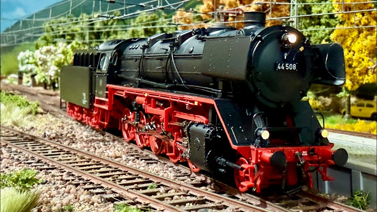 BR 44 trifft ET 85 - BR 44 (BRAWA), ET 85 (TRIX), BR 80 (ESU), BR 89 (ROCO), BR 91 (PIKO)