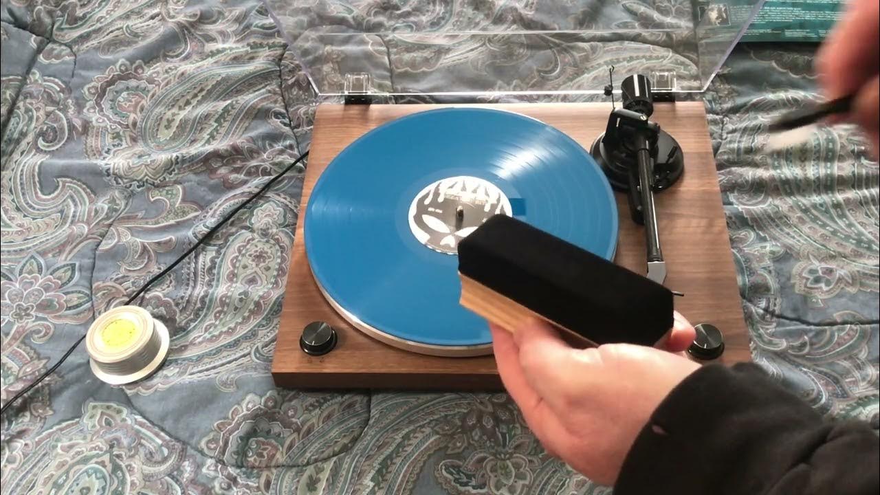 EVEO 4 in 1 Record Cleaning Kit plus Vinyl Cleaning Carbon Brush YouTube