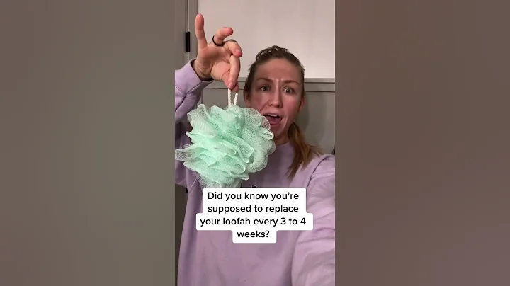 How long have you had your loofah for…? 👀 #bodyscrubber #showerproducts #latherup