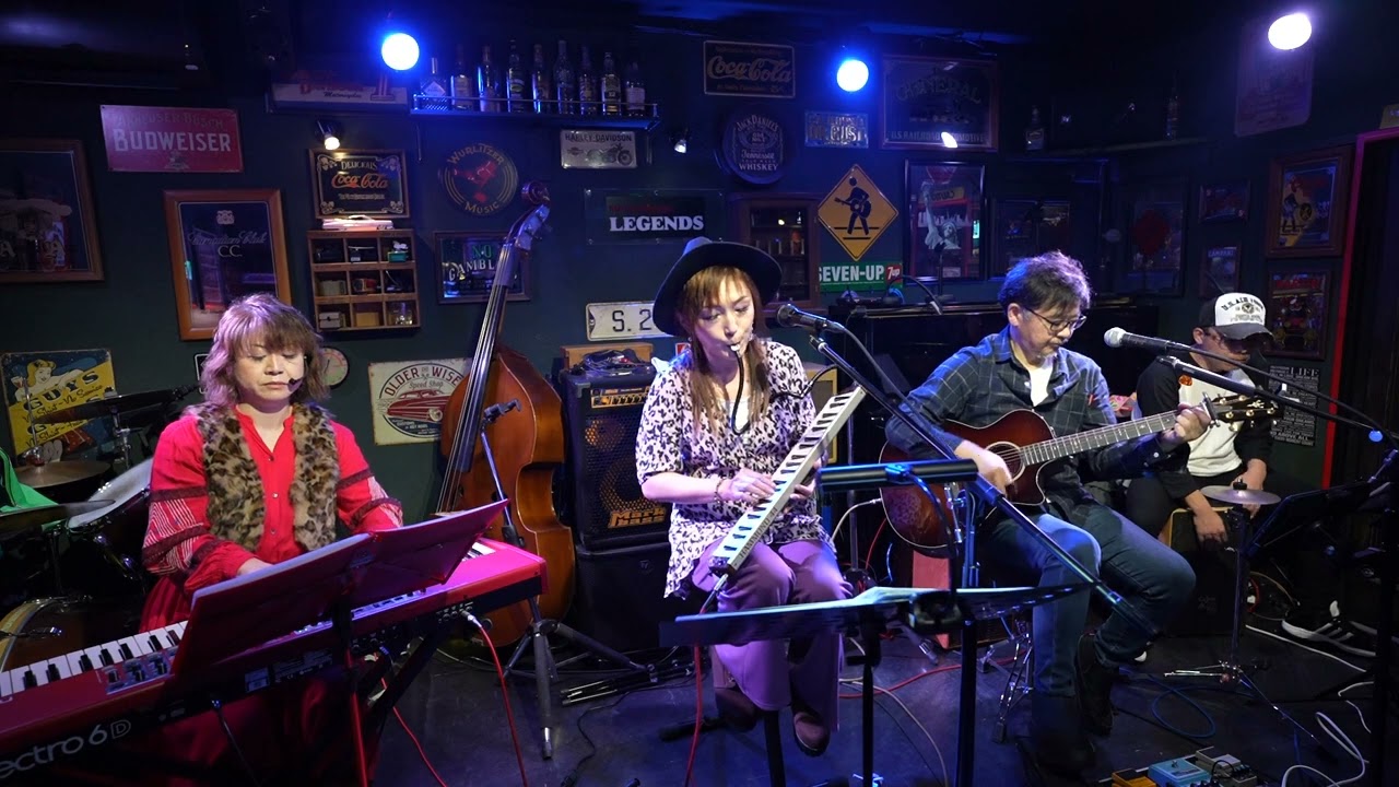 私は泣いています（りりィ）