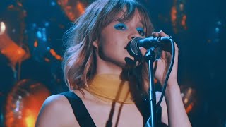 Video voorbeeld van "Gabrielle Aplin - That Girl (live)"