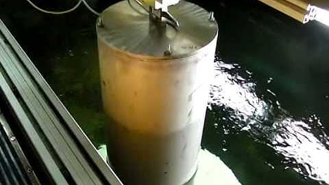 Heave plates damping added mass experiments