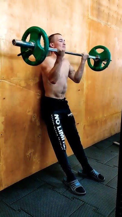 🔥Строгий подъем штанги на бицепс #motivation #рекомендации #sports # ...