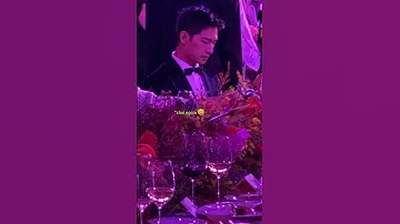 Thumbnail of the best way of being lowkey in public 🤭😍 #WhoRulesTheWorld  #PinXiXi #YangLu #YangYang杨洋 #ZhaoLusi