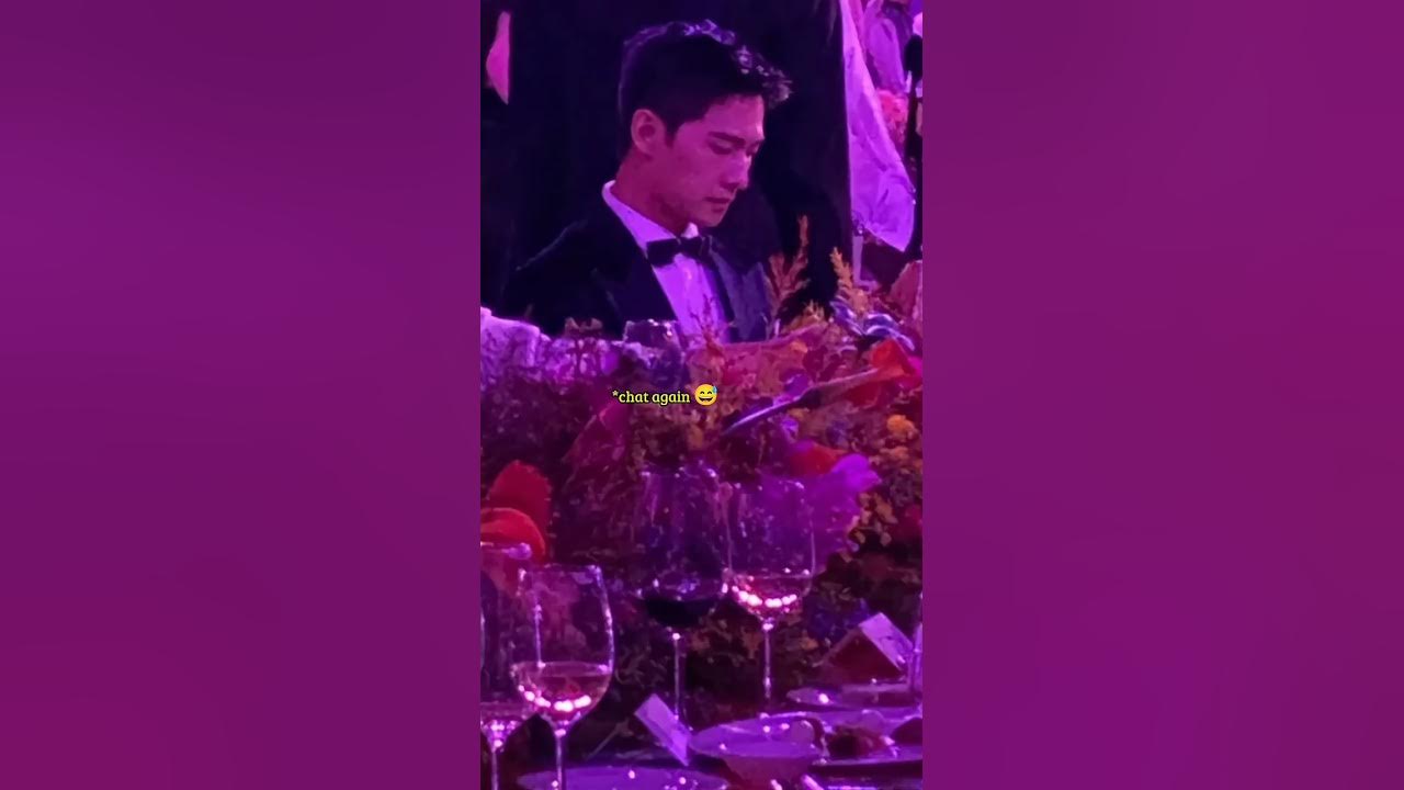 the best way of being lowkey in public 🤭😍 #WhoRulesTheWorld  #PinXiXi #YangLu #YangYang杨洋 #ZhaoLusi