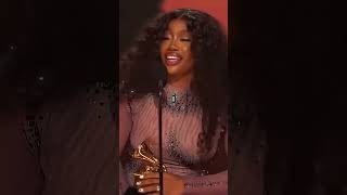 SZA and Taylor Swift Are In LOVE 💞