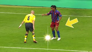 Ronaldinho 100+ WOW Skills 🤯 screenshot 3