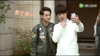 160424 Peng Chu Yue, Zhao Lei, Xiao Zhan, Wu Jia Cheng taking selfies