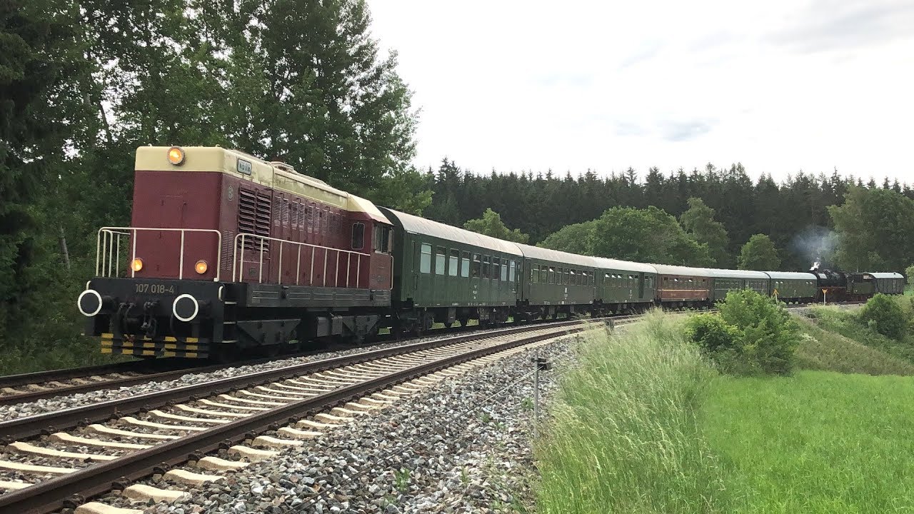 Da gibt's was auf die Ohren! 23 1097 und V75 018 auf der Schiefen Ebene ...