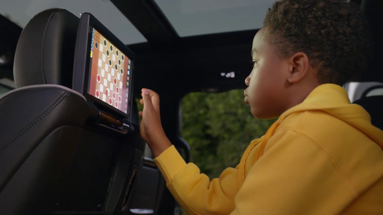 2021 Chrysler Pacifica | Technology Features: Uconnect Theater | Huston Chrysler Dodge Jeep Ram