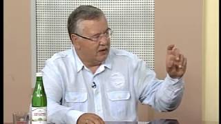 Актуальне інтерв'ю. Анатолій Гриценко про корупцію, війну та інші гострі питання