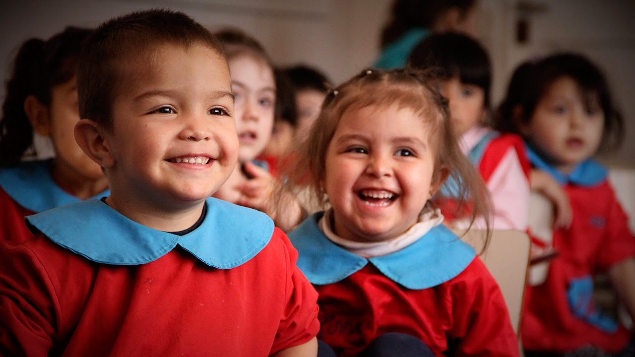 Primera Infancia es jugar, compartir, aprender y crecer con amor primera infancia icbf