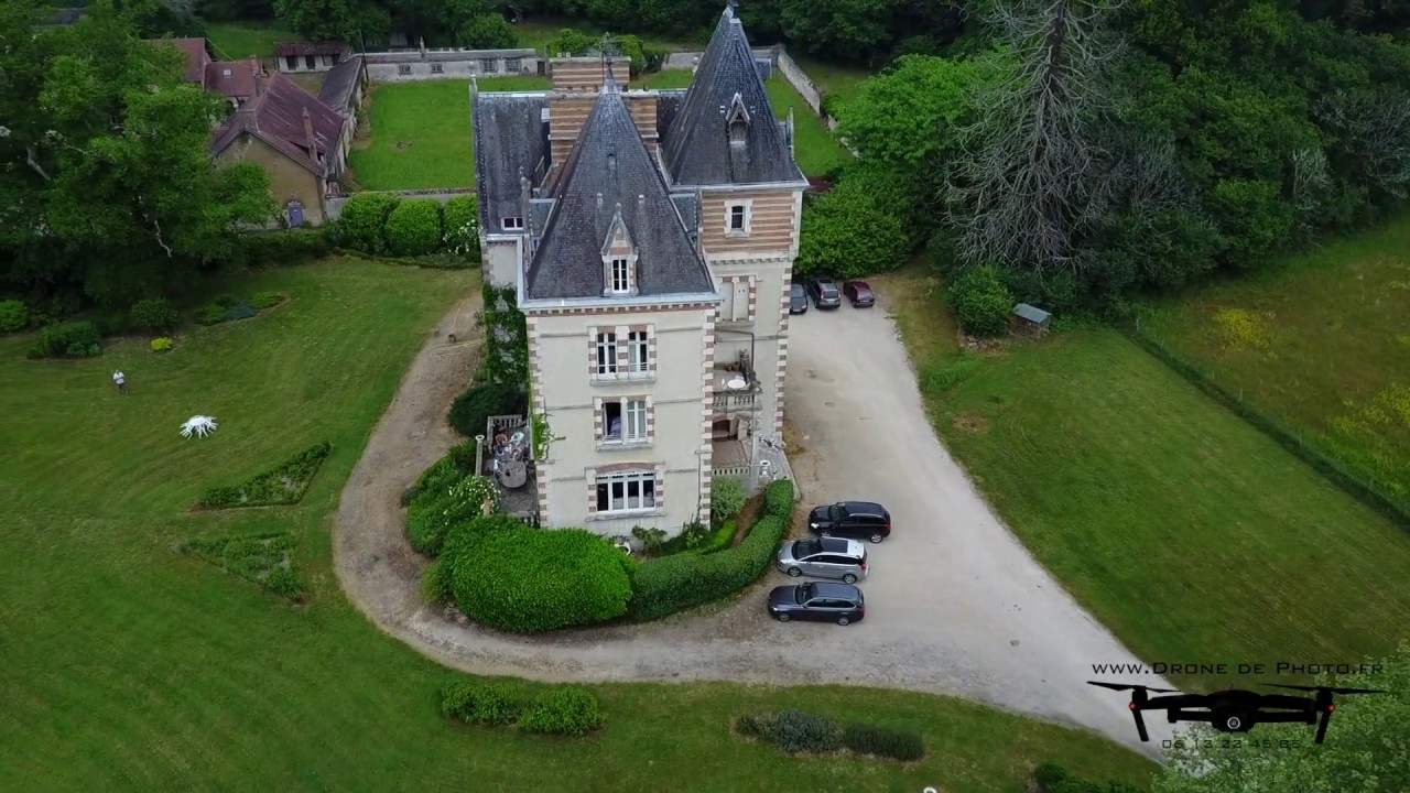 maison d'hôte Chateau de Montour à Jouy le Potier YouTube